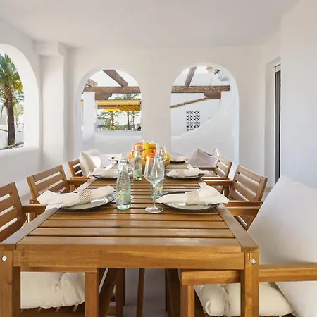 Aldea Blanca Pool Modern Terrace Gated Apartment