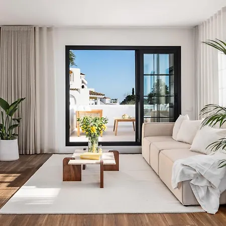 Aldea Blanca Pool Modern Terrace Gated Apartment *