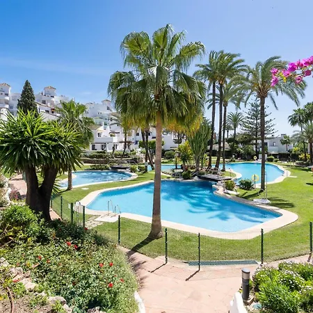 Aldea Blanca Pool Modern Terrace Gated Apartment Marbella